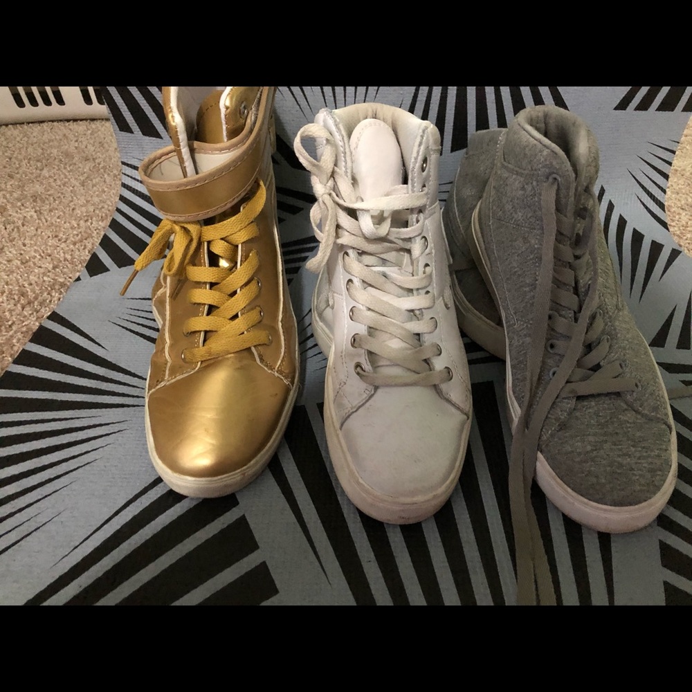 3 pair sneakers 2 Fila and 1 w/zip pocket